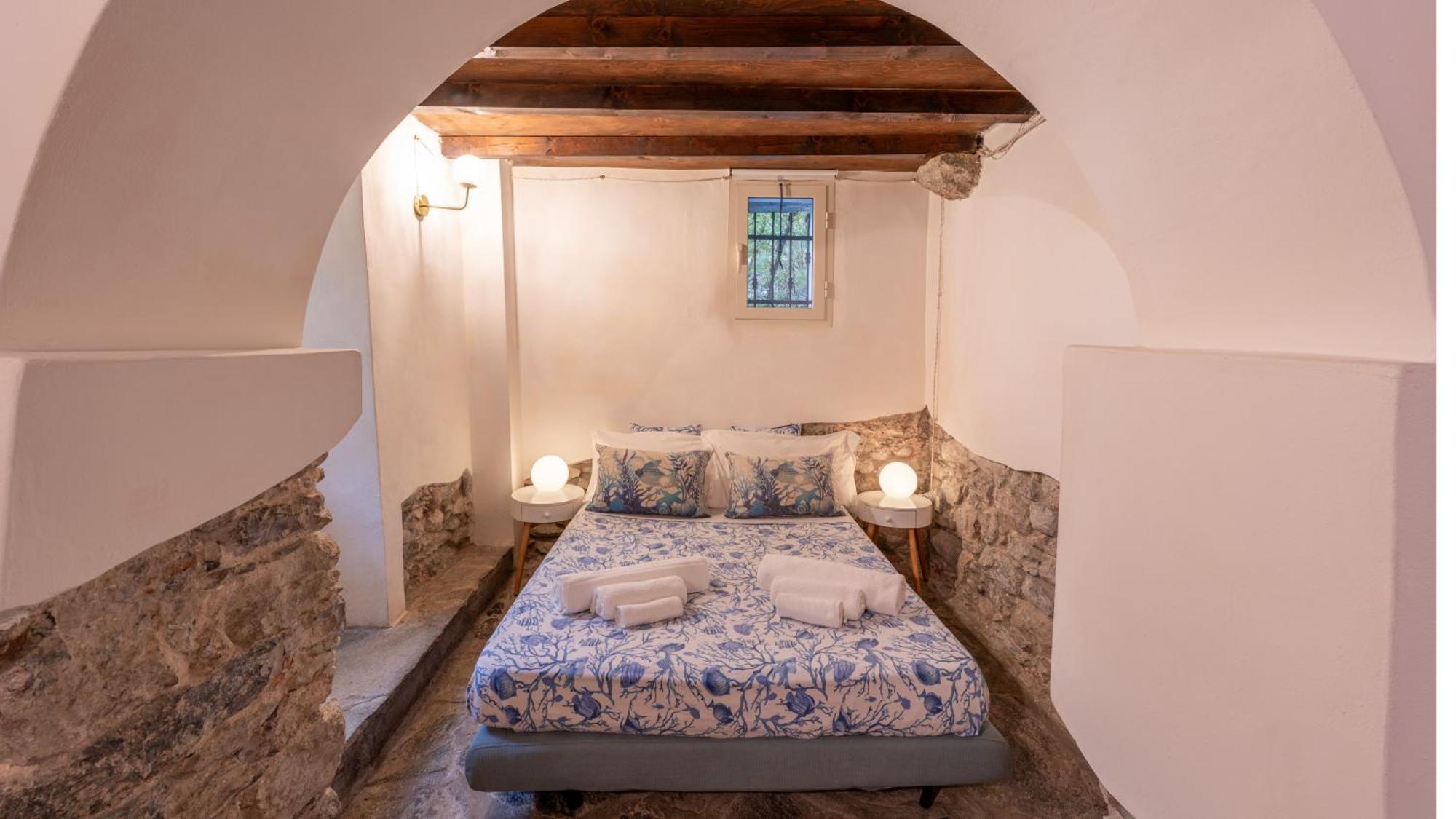 La Casa Delle Pietre Parlanti - Casa In Pietra Ai Piedi Del Parco Delle 5 Terre Bed & Breakfast Biassa ภายนอก รูปภาพ